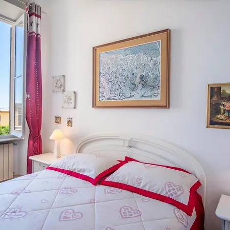 Apartment Pirinoli Imperia